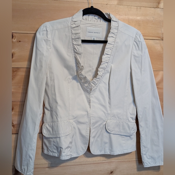 Banana Republic Jackets & Blazers - Banana Republic Off-White Blazer with Ruffle Trim, Medium